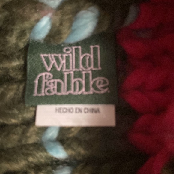 Wild Fable Full Coverage Knitted Hat and Gaitor Slit for Eyes - Picture 2 of 5